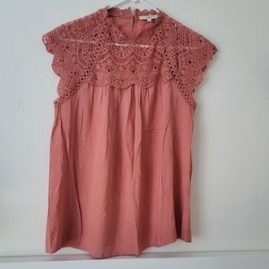 Like new Entro sleeveless blouse